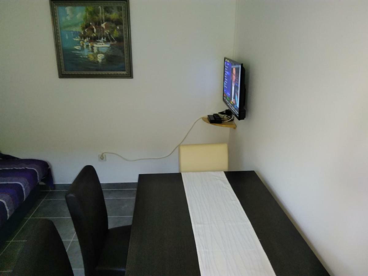 Apartament Mara Pula Zewnętrze zdjęcie